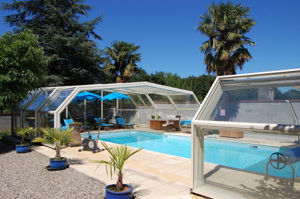 Douce France 82 Bed & Breakfast Saint-Nicolas-de-la-Grave Exterior photo